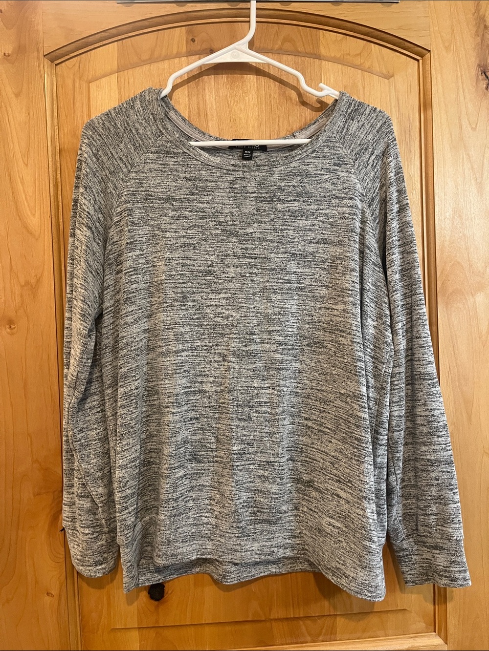Casual Heather Gray Women’s Sweater - Unbranded
